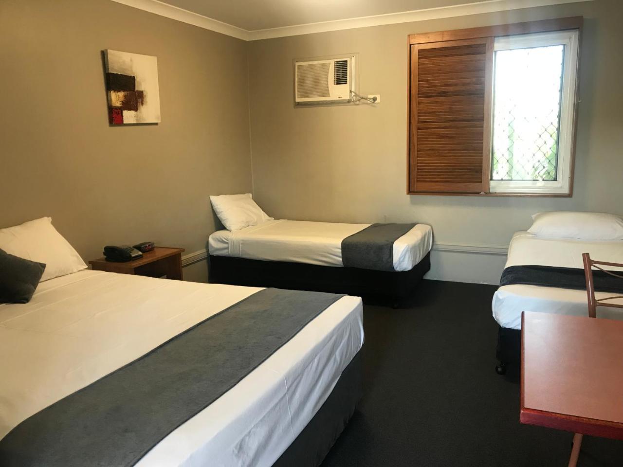 Cosmopolitan Motel & Serviced Apartments Rockhampton Exterior photo
