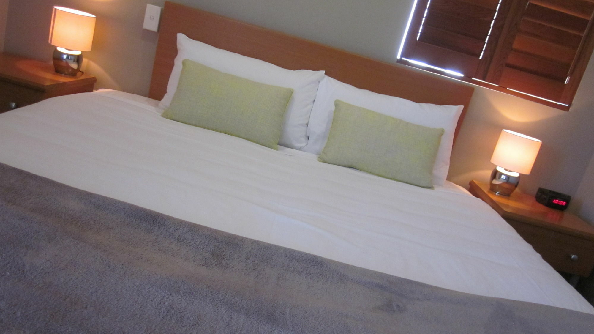 Cosmopolitan Motel & Serviced Apartments Rockhampton Exterior photo